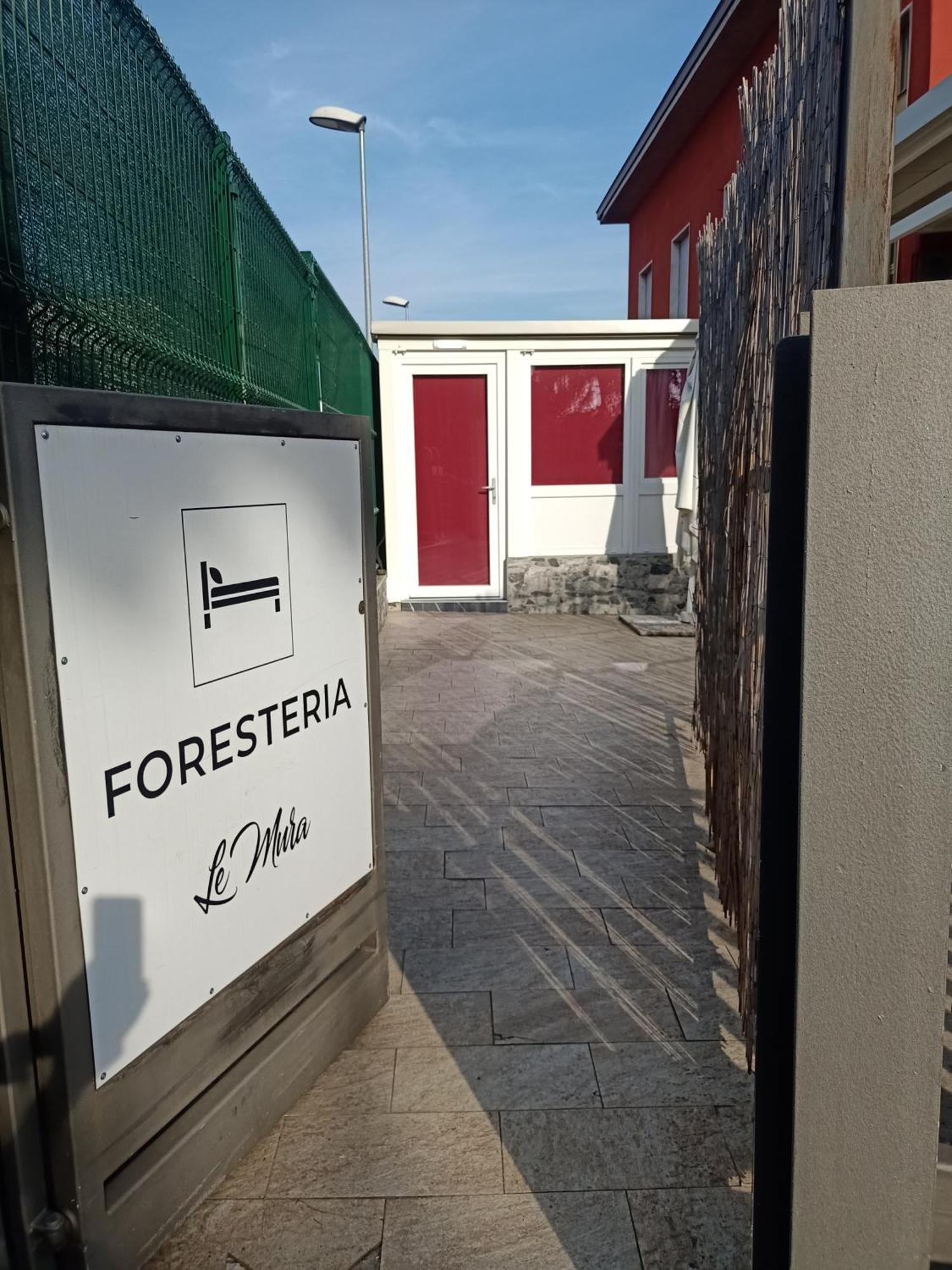 Le Mura Foresteria Грассоббіо Номер фото